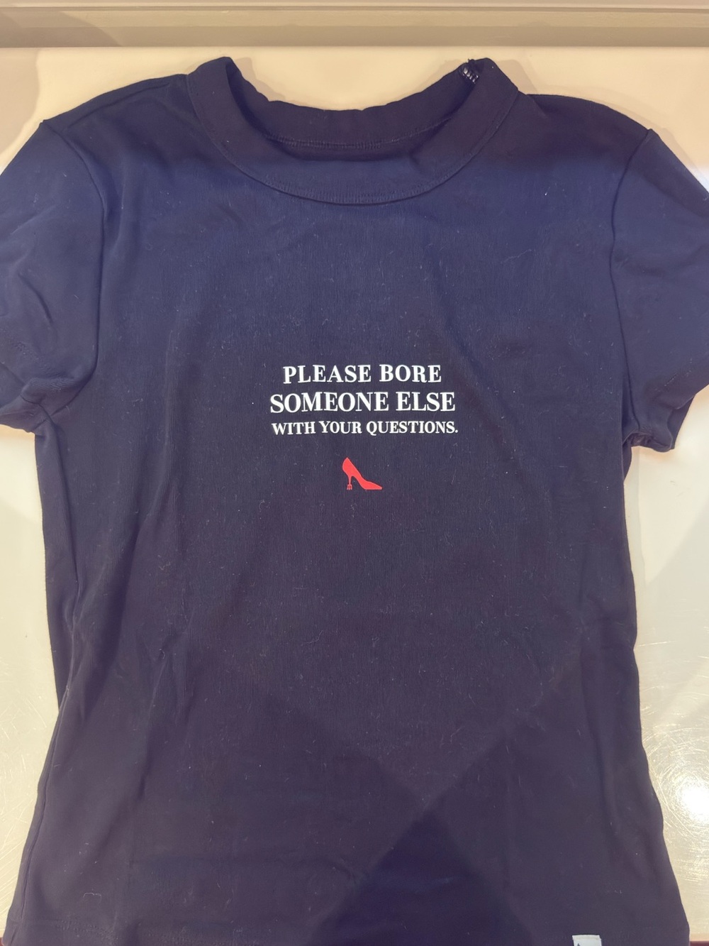 Old Navy- Devil Wears Prada Tee - Picture 2 of 2